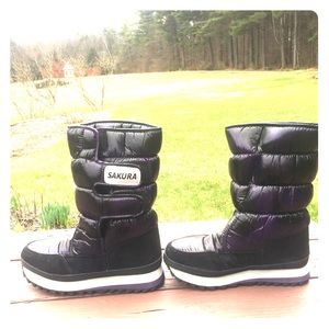Sakura Boots